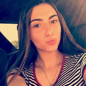 Meet your Posher, Iris